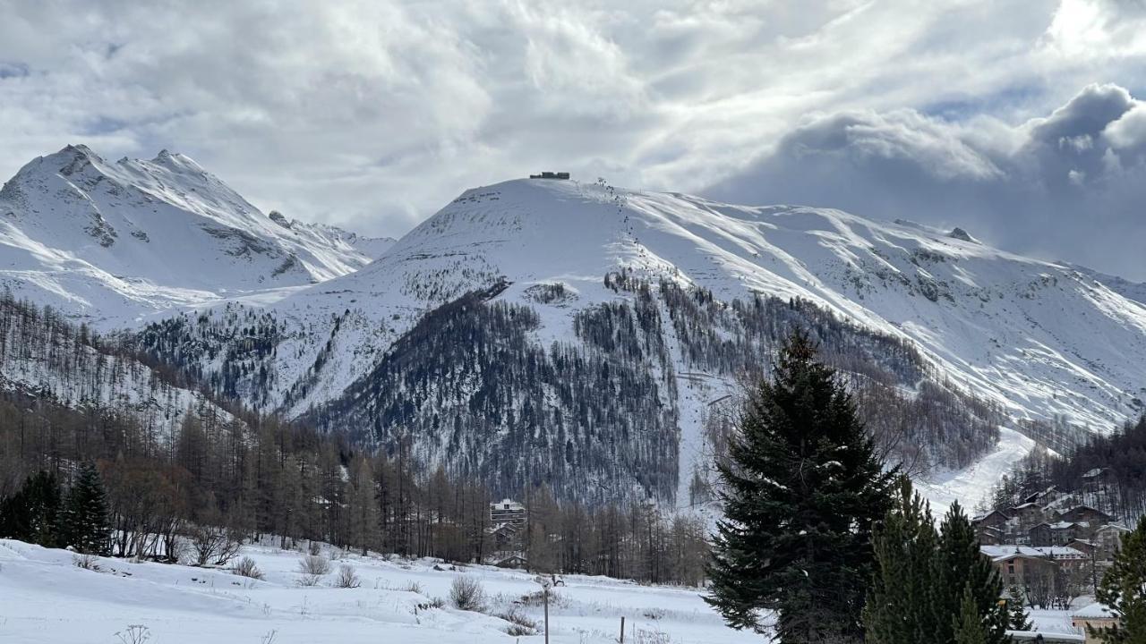 Appartement Esprit Chalet - Splendide Vue Montagne A 180 Валь-д'Изер Экстерьер фото