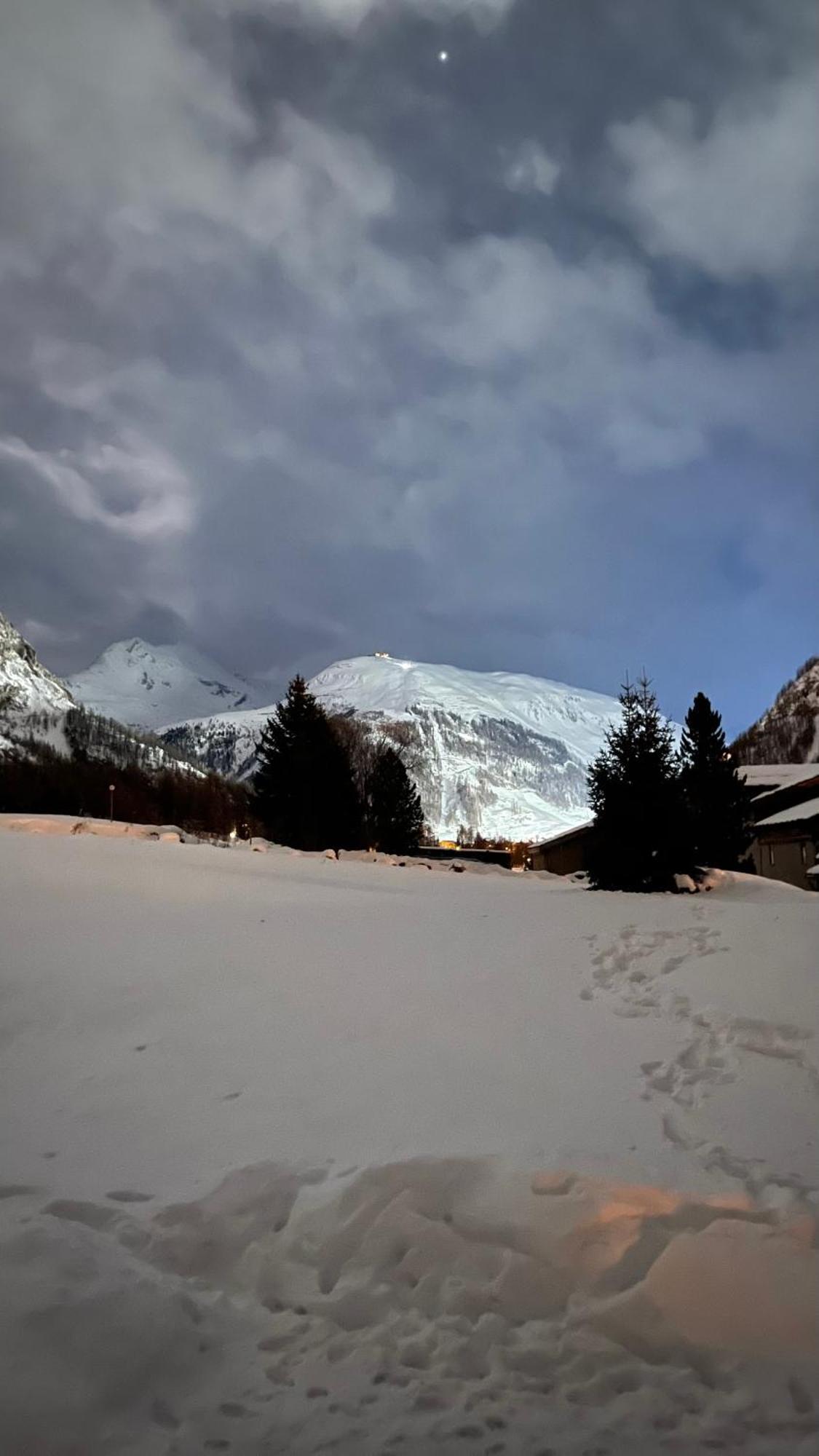 Appartement Esprit Chalet - Splendide Vue Montagne A 180 Валь-д'Изер Экстерьер фото